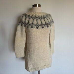 Alafoss 100% Wool Handknitted From Icelandic Wool Chunky Knit Sweater Sz XS
